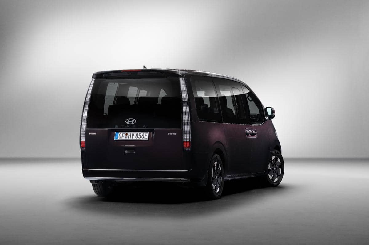 Staria Electric Jadi MPV Listrik Andalan Hyundai Mulai 2026