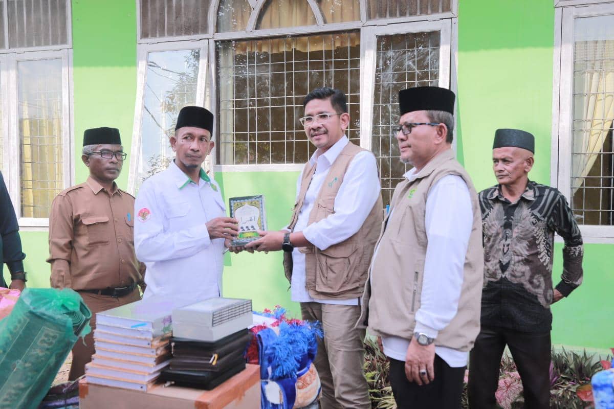 Direktorat Jenderal Bimbingan Masyarakat Islam (Bimas Islam) Kementerian Agama (Kemenag) mempercepat proses rehabilitasi pelayanan keagamaan di daerah yang terdampak bencana di Aceh, Sumatra Barat, dan Sumatra Utara (dok. Kemenag)
