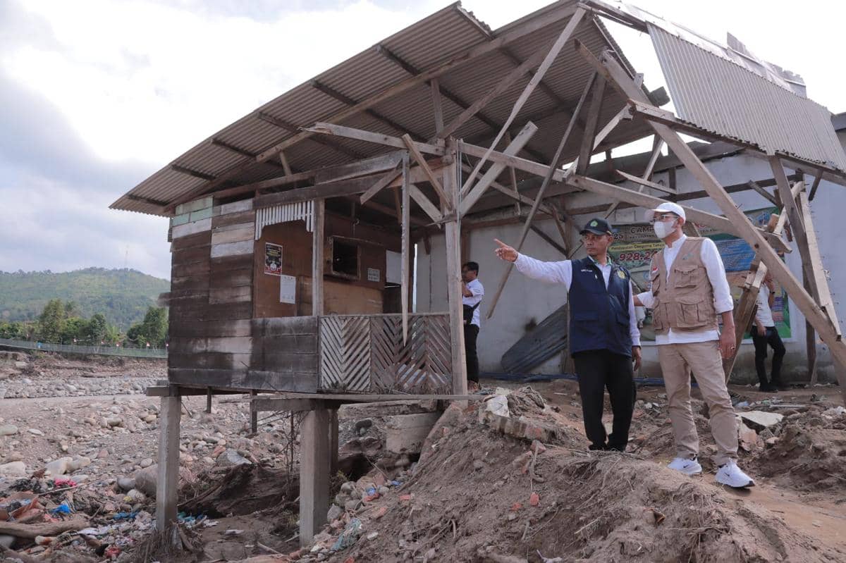 Direktorat Jenderal Bimbingan Masyarakat Islam (Bimas Islam) Kementerian Agama (Kemenag) mempercepat proses rehabilitasi pelayanan keagamaan di daerah yang terdampak bencana di Aceh, Sumatra Barat, dan Sumatra Utara (dok. Kemenag)