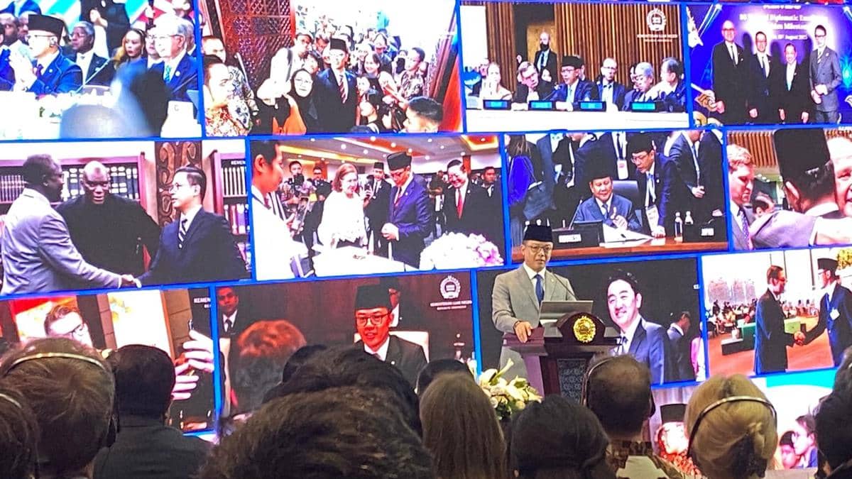 Menlu Sugiono memberikan Pernyataan Pers Tahunan Menteri Luar Negeri RI (PPTM) 2026.