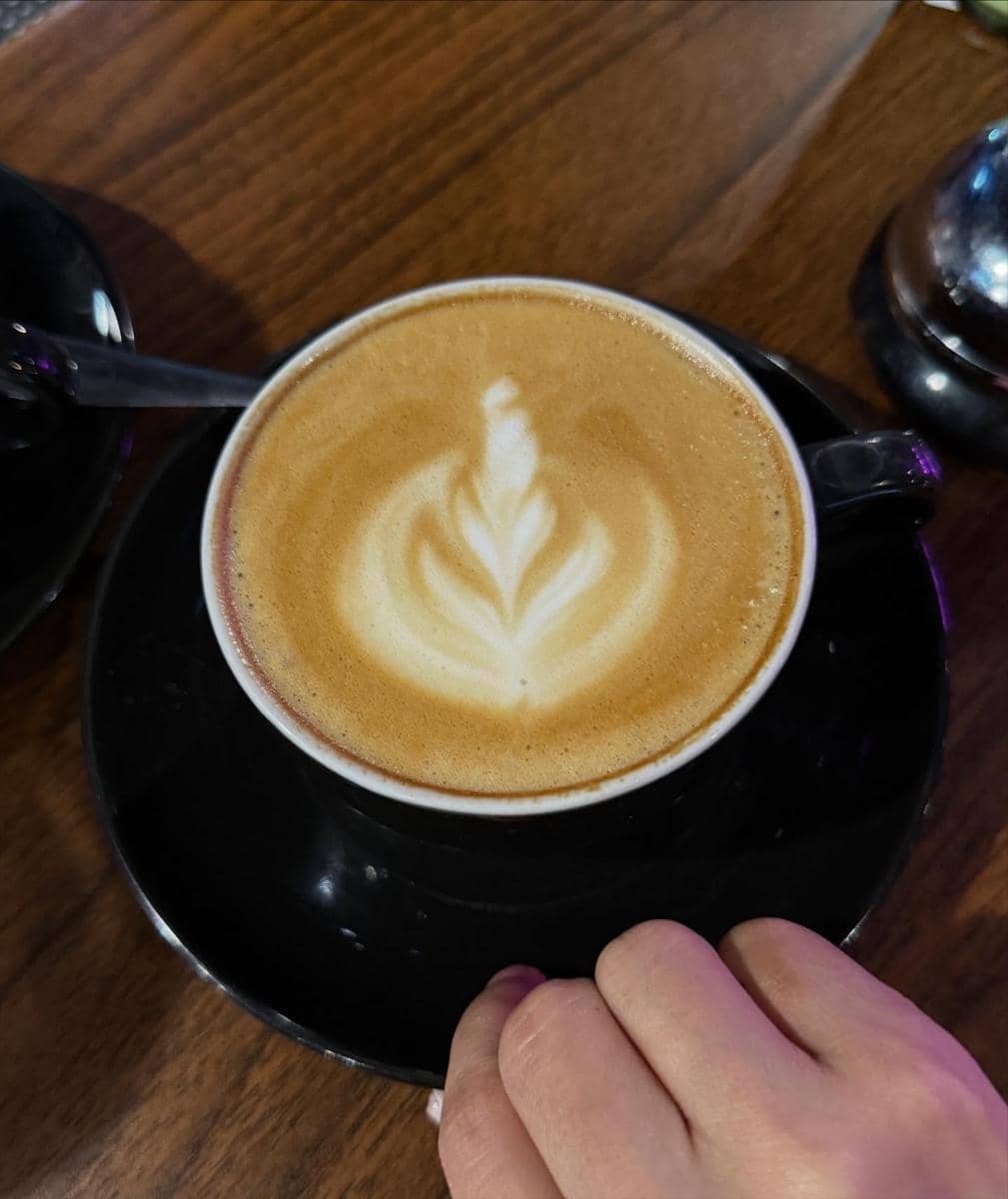 Potret menu kopi di Lesung Pipi Solo 