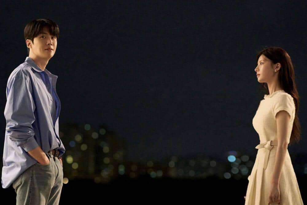 Go Youn Jung dan Kim Seon Ho di KDrama Can This Love Be Translated?