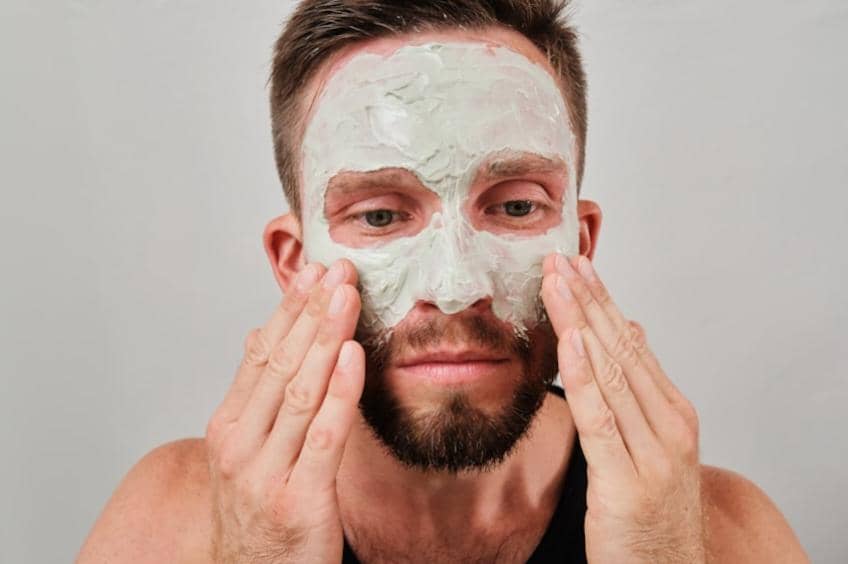 ilustrasi pakai masker alami