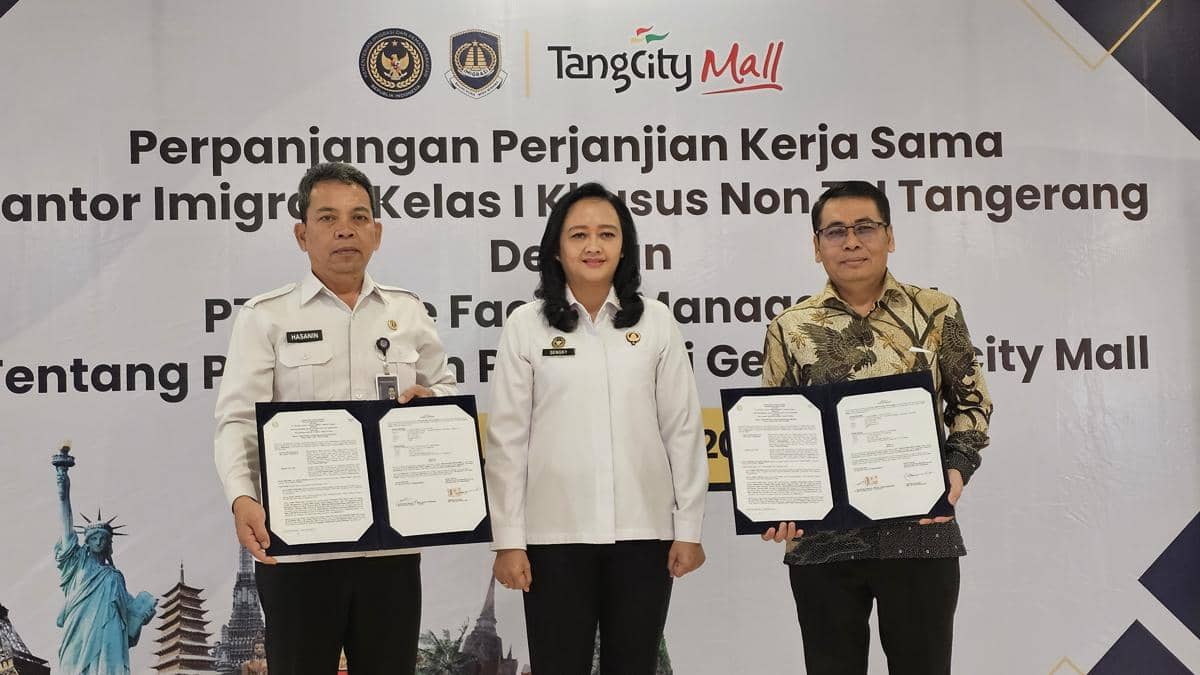 Gerai Paspor TangCity Mall