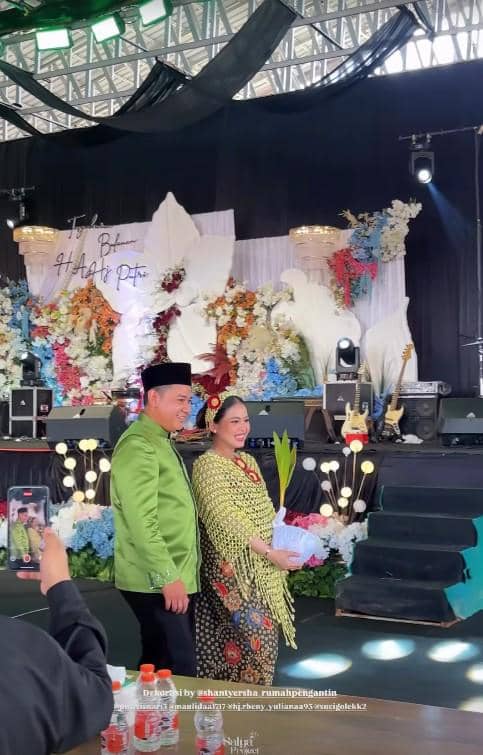 Siraman dan Gender Reveal Kehamilan Putri Isnari (instagram.com/putriisnari3)