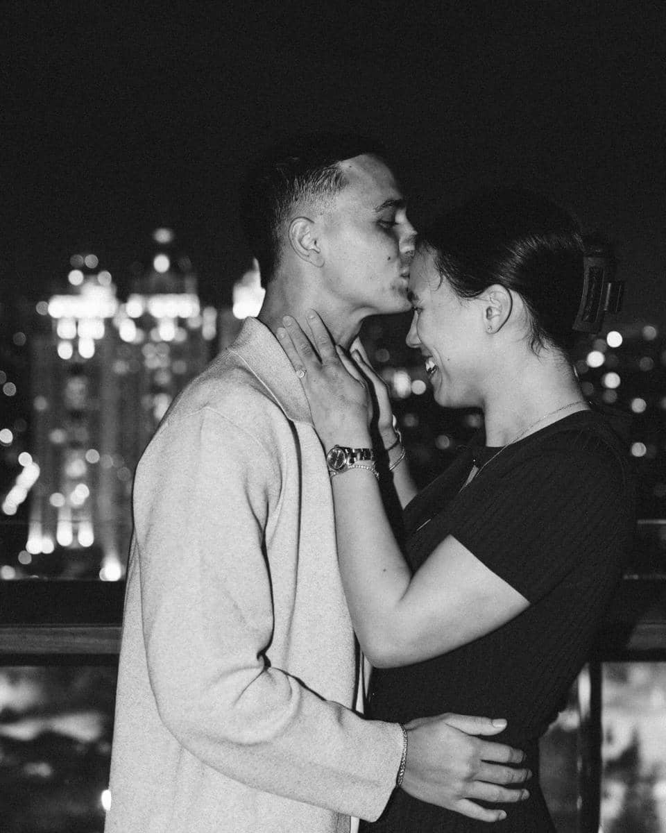 Eliano Reijnders melamar kekasih (instagram.com/marcianareijnders)