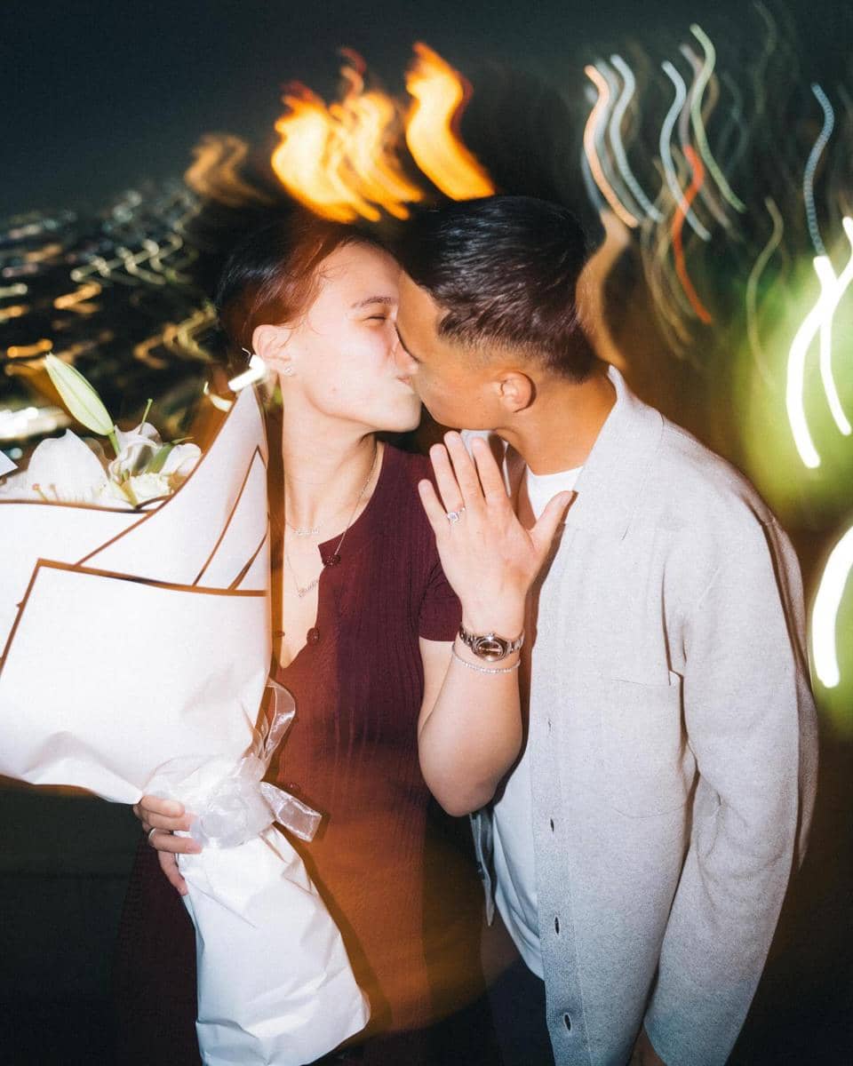 Eliano Reijnders melamar kekasih (instagram.com/marcianareijnders)