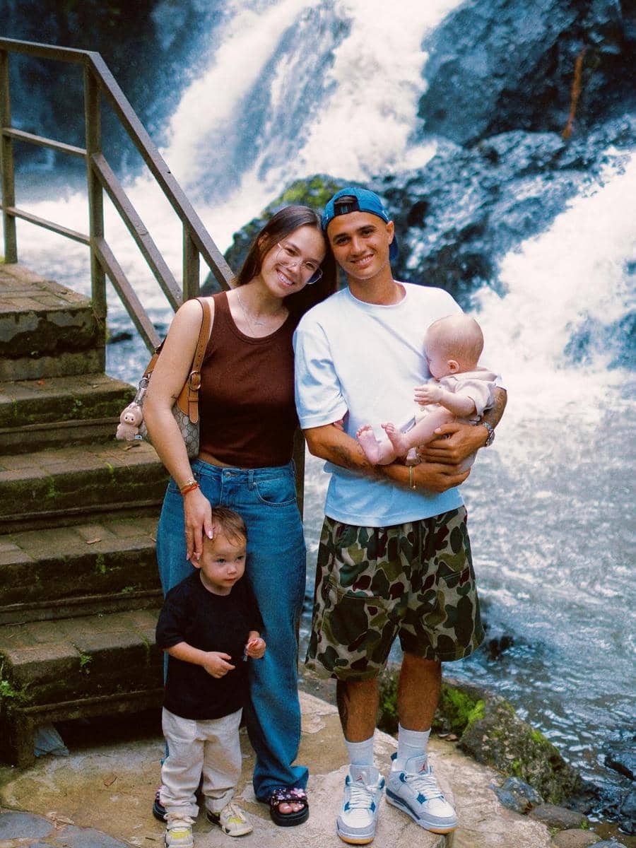 Eliano Reijnders melamar kekasih (instagram.com/marcianareijnders)