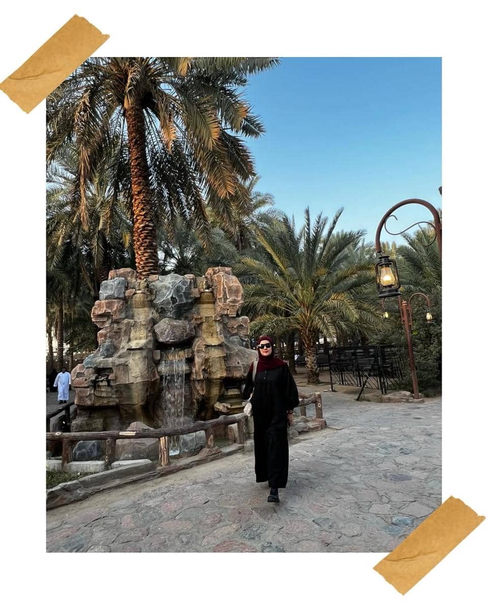 Marcella Zalianty ke kebun kurma di Madinah.