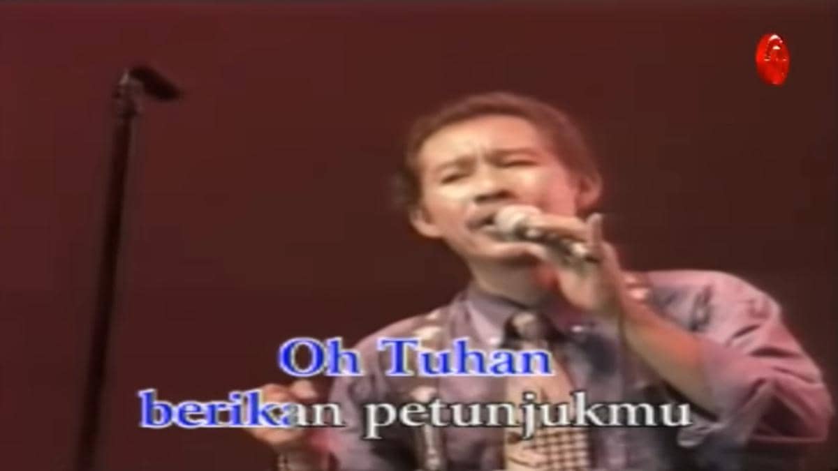cuplikan video klip "Apa Salah dan Dosaku"