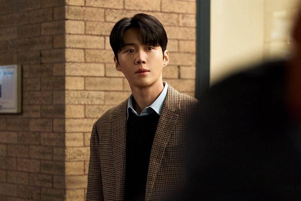 Kim Seon Ho di Can This Love Be Translated? 