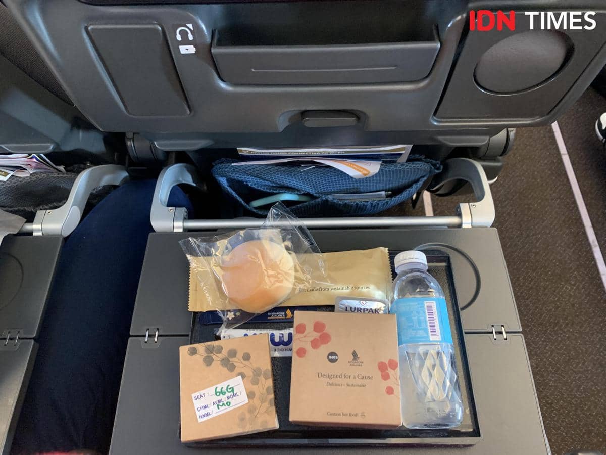 Potret makanan di pesawat