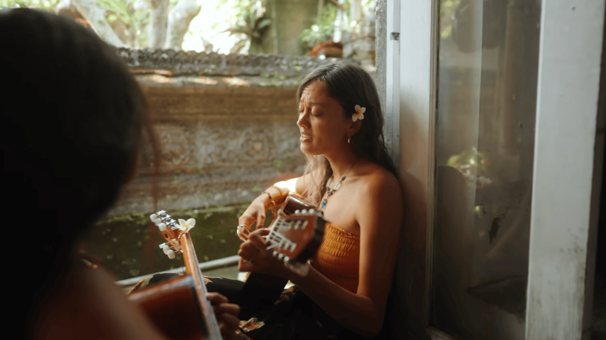 cuplikan MV Duhai yang Kucinta