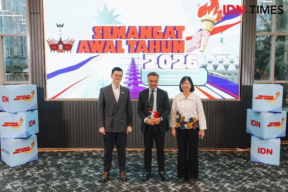 Dino Patti Djalal dalam penghargaan Inspiring Newsmaker 2025 pada acara SAT 2026.