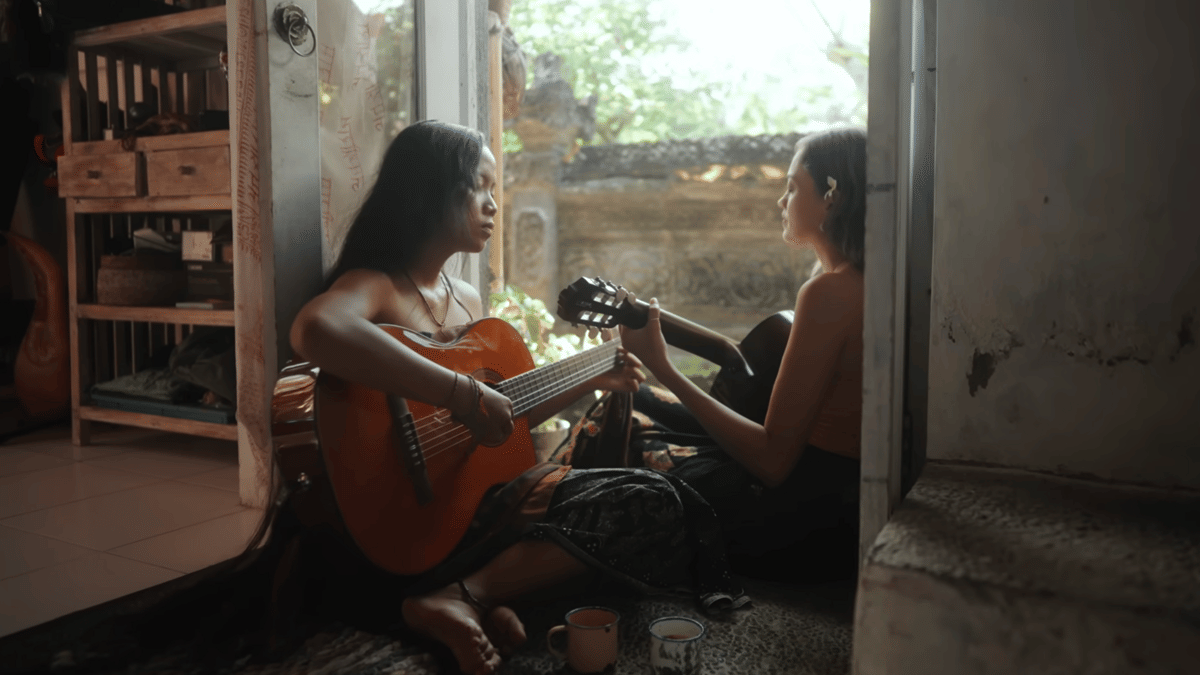 cuplikan MV Duhai yang Kucinta