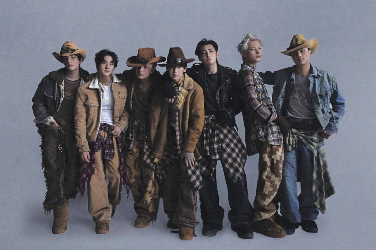 potret ENHYPEN di album THE SIN : VANISH