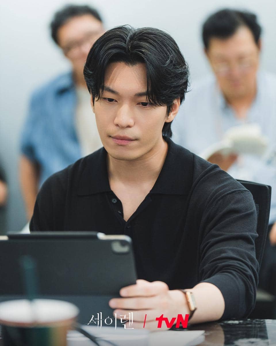 potret script reading drakor Siren's Kiss