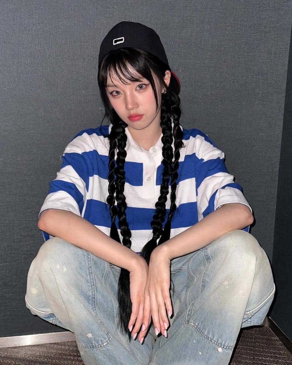 ide padu padan outfit oversize ala Yuqi i-dle