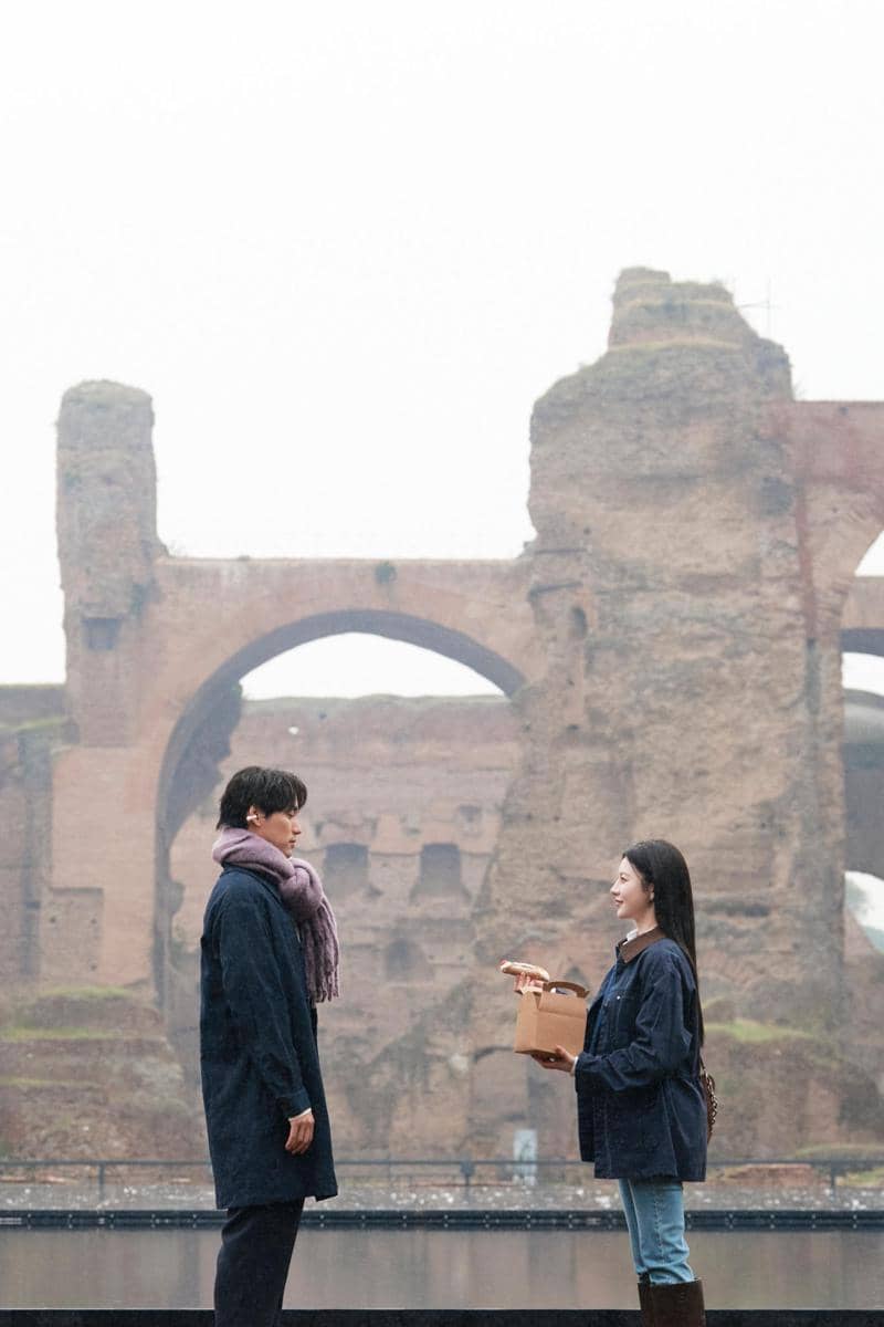 Sota Fukushi dan Go Youn Jung di Can This Love Be Translated?