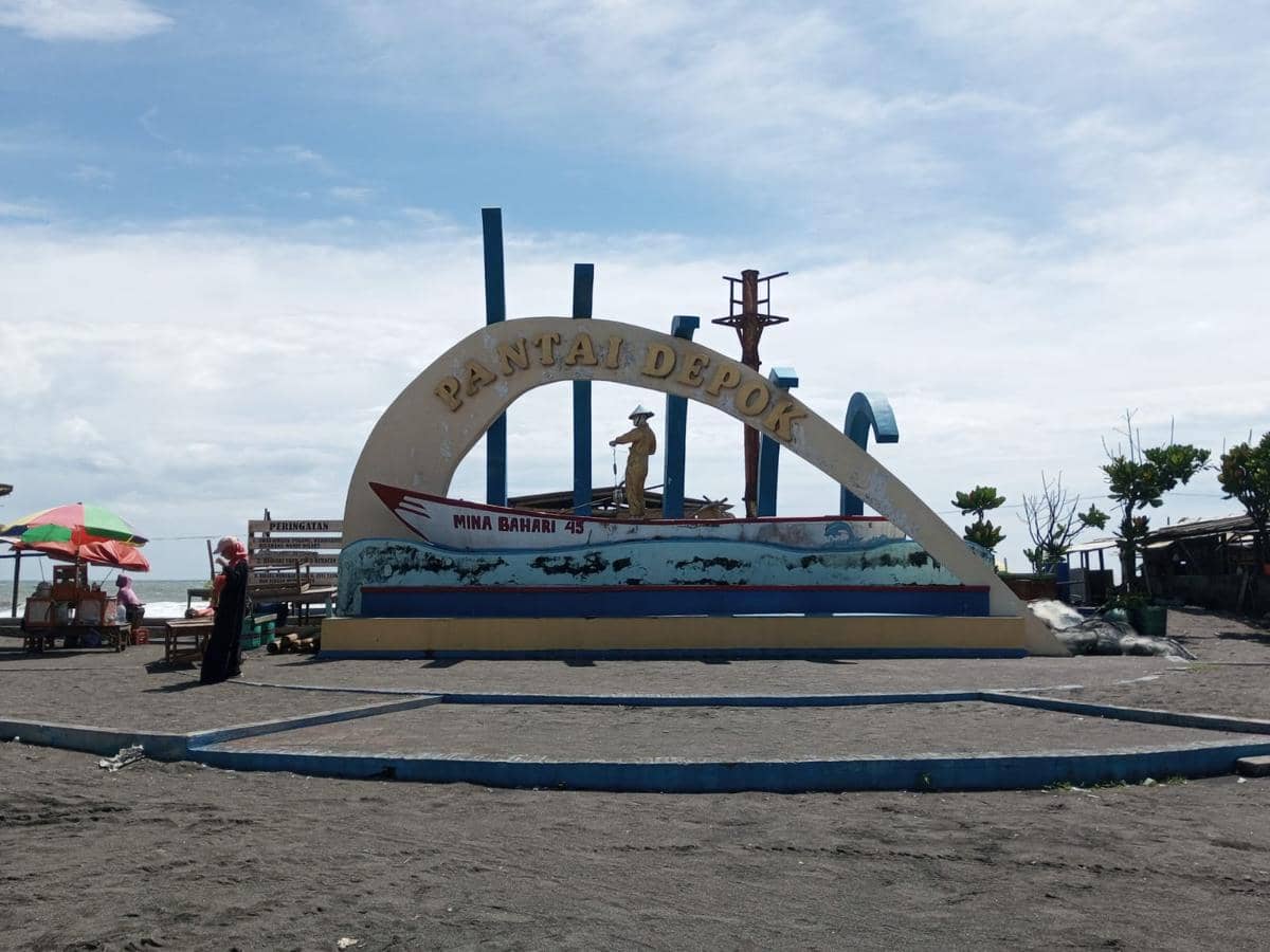 Pantai Depok Kabupaten Bantul. (IDN Times/Daruwaskita)