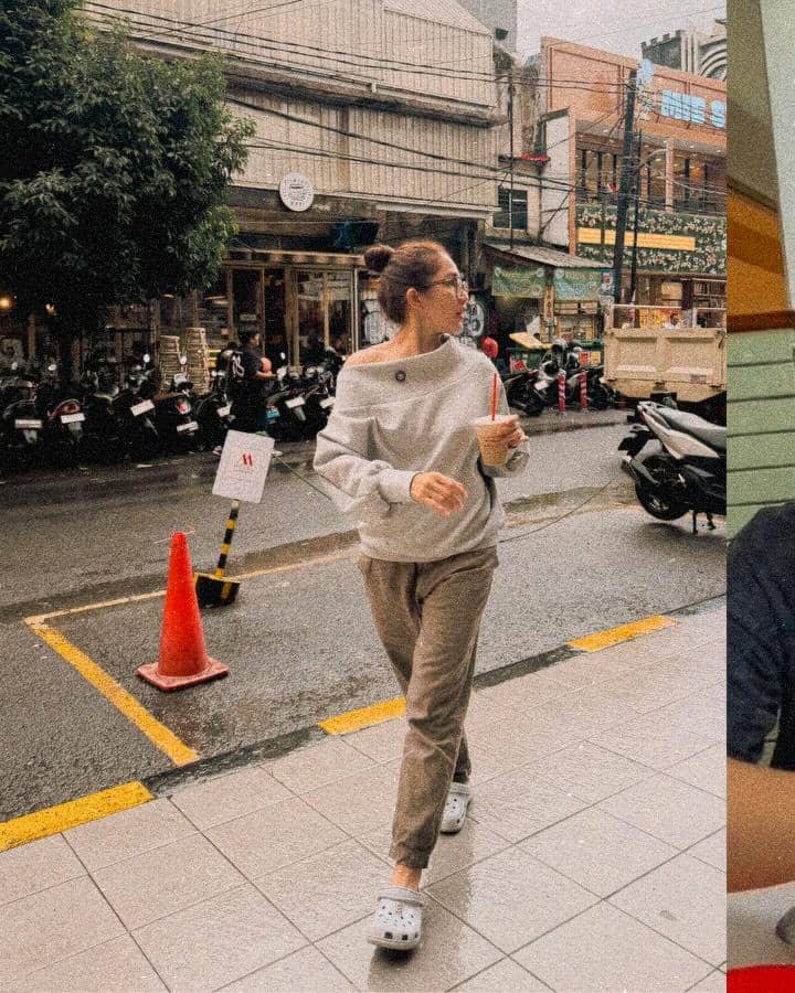 Ussy Sulistiawaty dan anak sulung jalan-jalan di Blok M