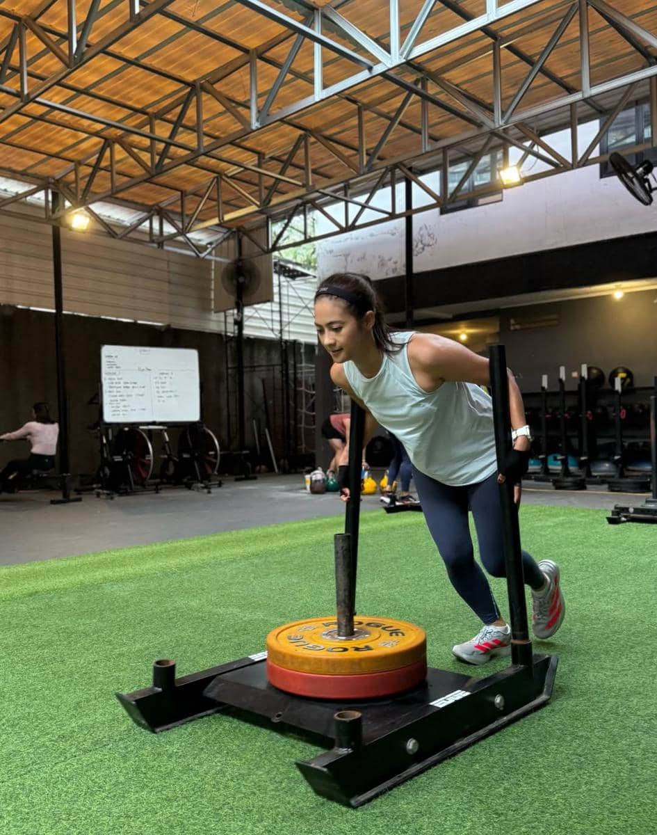 Ririn Ekawati dan Rini Yulianti ikut hyrox