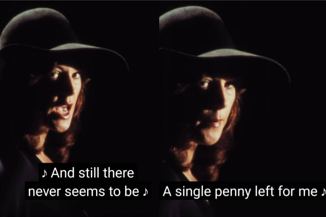 cuplikan video "Money, Money, Money"