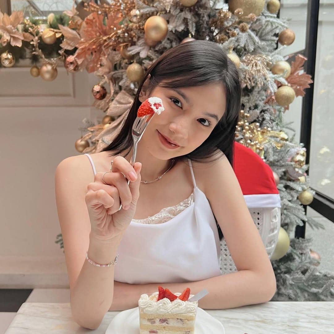 inspirasi makeup untuk Imlek 2026 