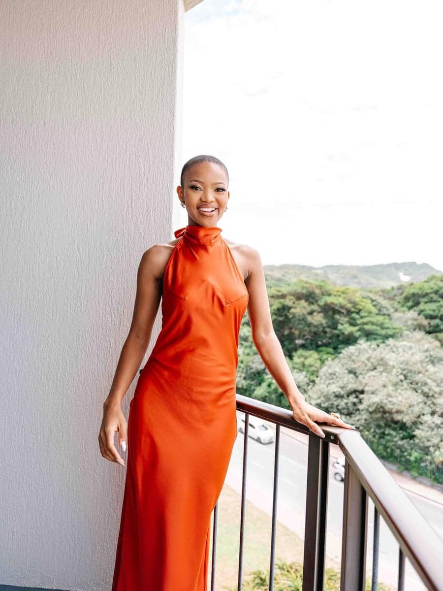 potret Qhawekazi Mazaleni, Miss World Afrika Selatan 2026