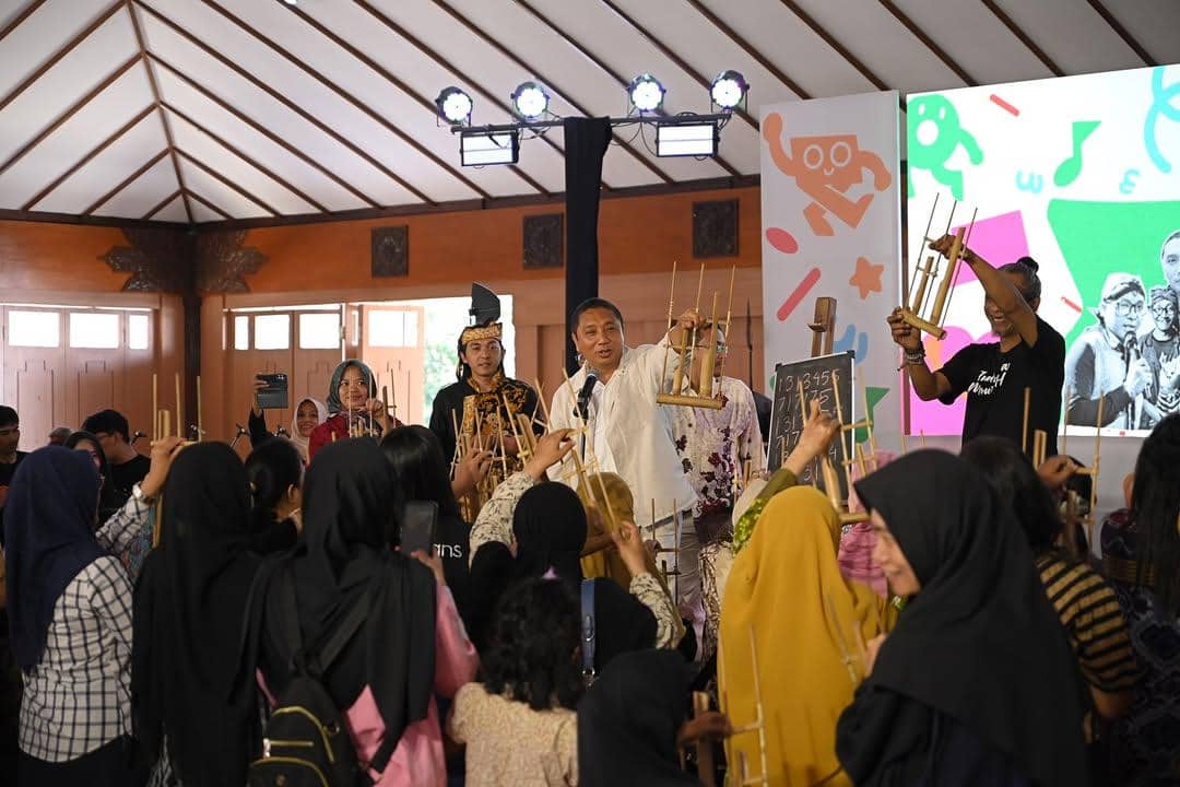“Festival Anak Nusantara”ini napas budaya yang hidup di hati anak-anak kita.Panggung, cerita, da.jpg