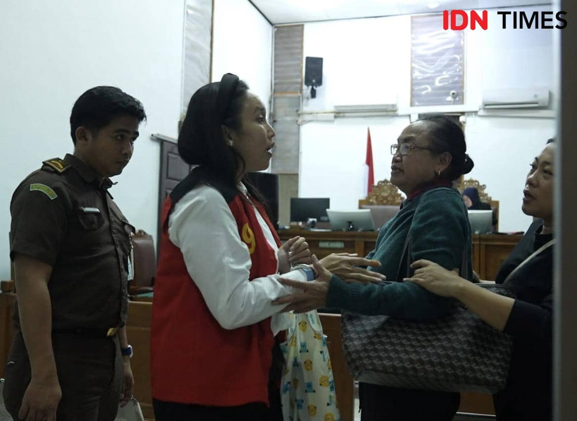 Bos Mecimapro, Fransiska Dwi Melani