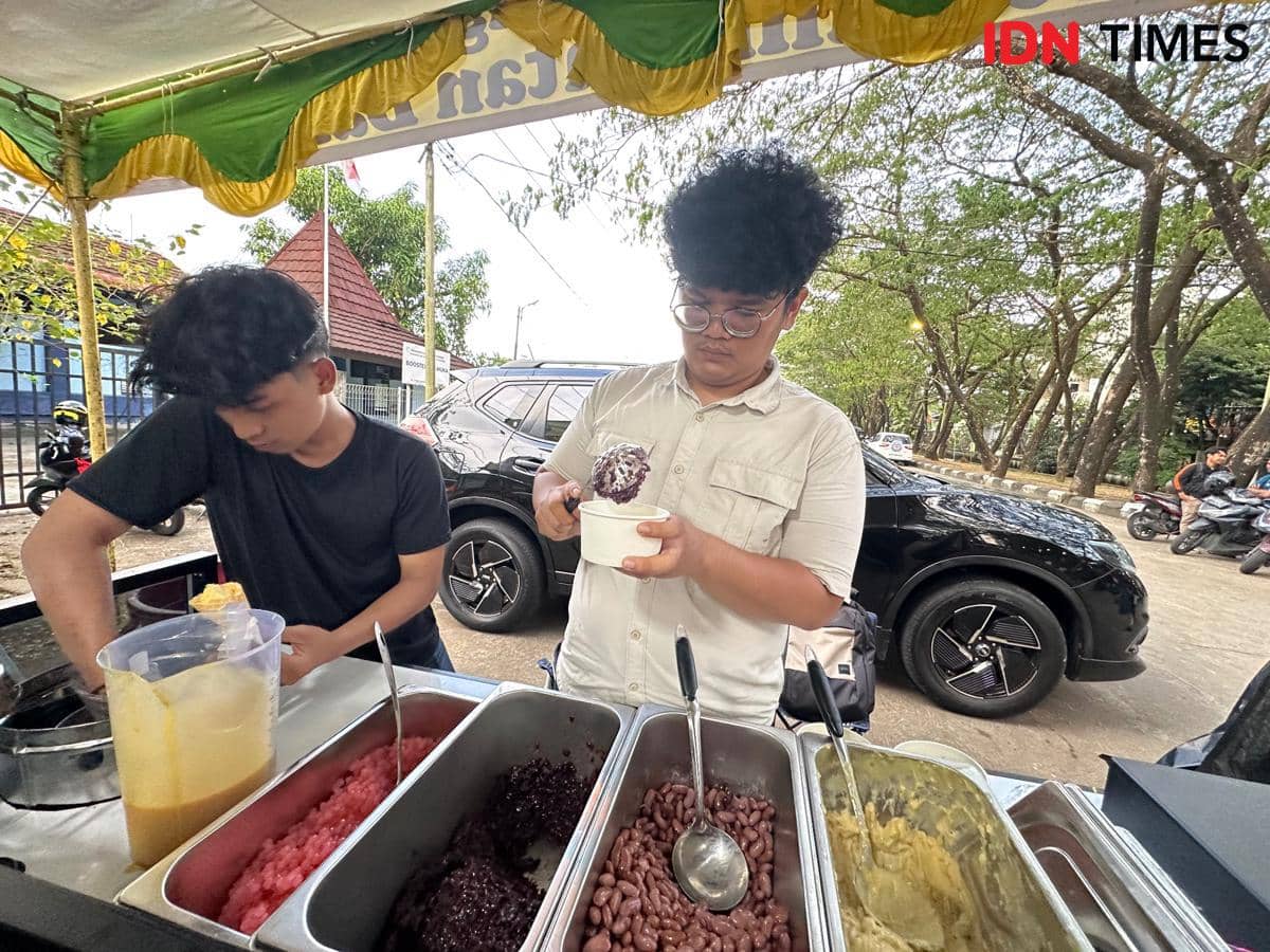 Lapak es krim durian Jemongko viral di Pontianak.