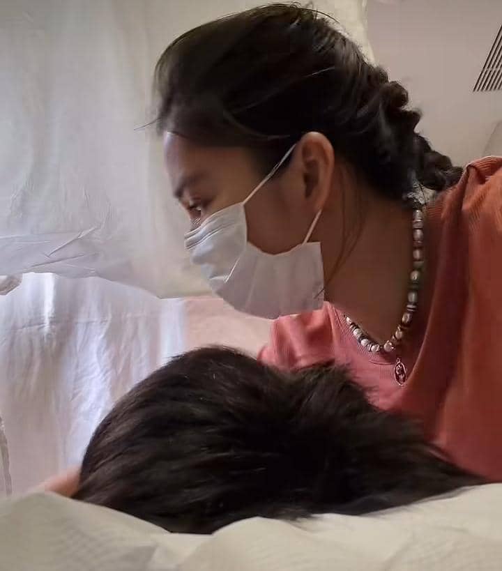 potret Iori dan Iago, anak Putri Titian