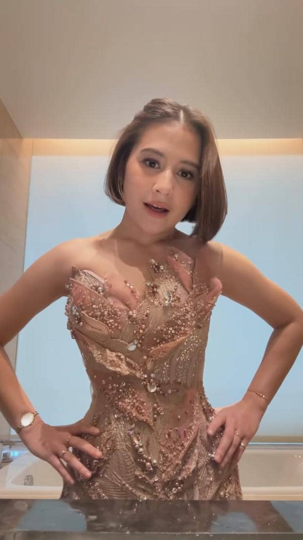 Prilly Latuconsina (instagram.com/prillylatuconsina96)