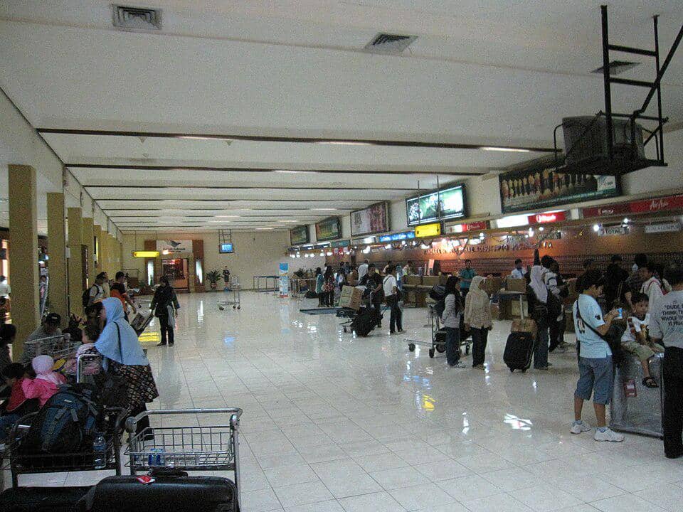 Bandara Adisutjipto
