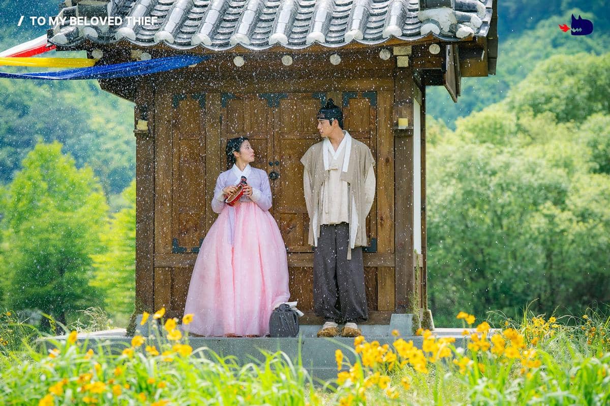 Nam Ji Hyun dan Moon Sang Min di To My Beloved Thief