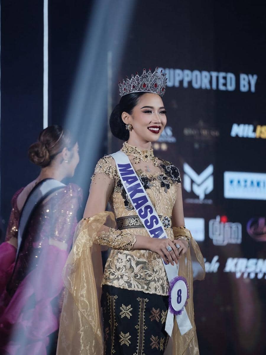 Potret Puteri Indonesia Sulawesi Selatan 2026 Nanda Aprianti 