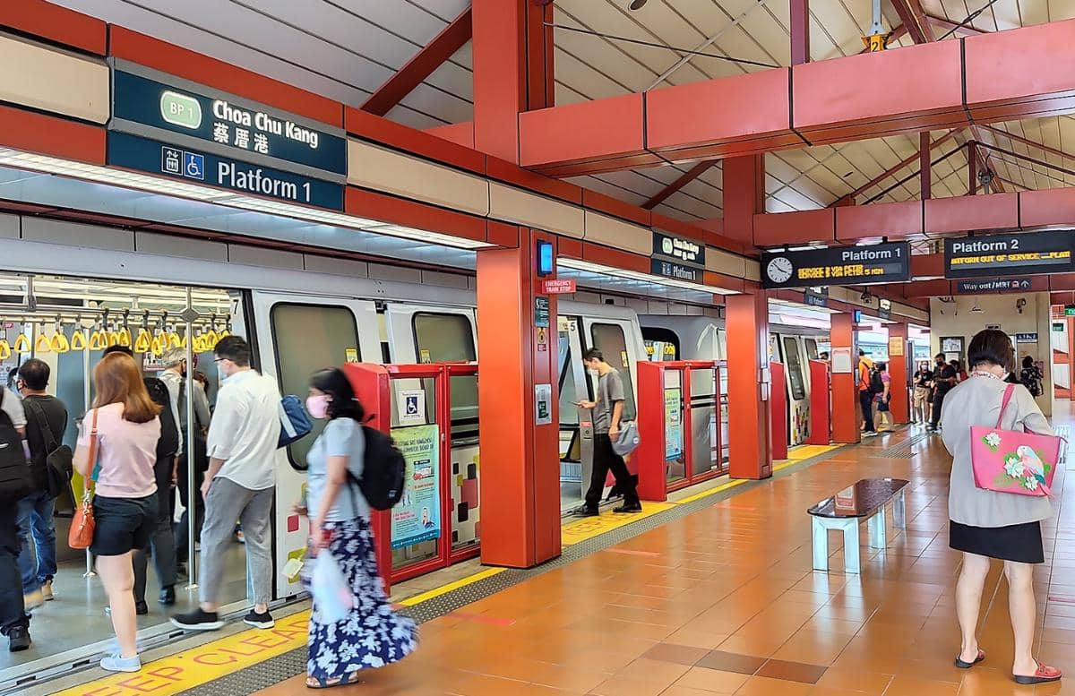potret stasiun LRT Singapura