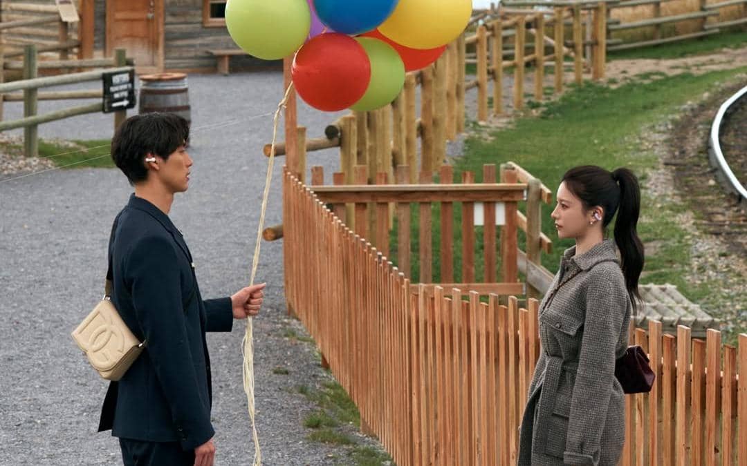 Sota Fukushi dan Go Youn Jung di drama Can This Love Be Translated?