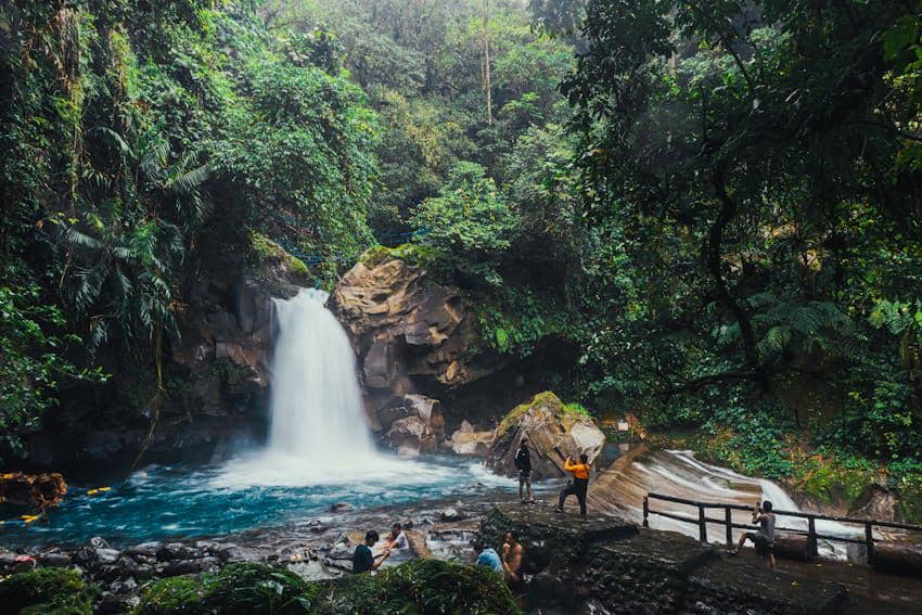 ilustrasi curug