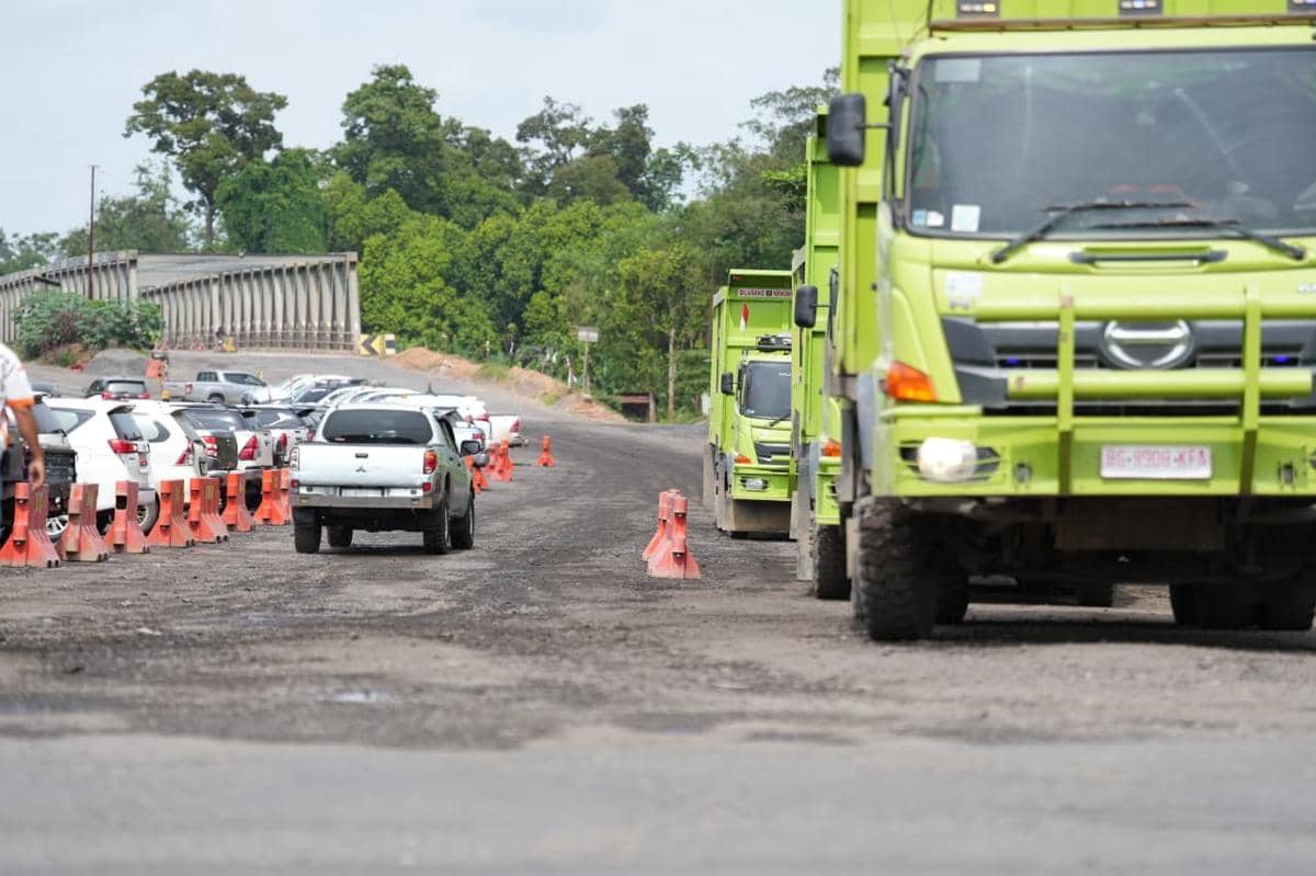 Aktivitas di jalan khusus tambang batu bara di Sumsel (Dok: Pemprov Sumsel)