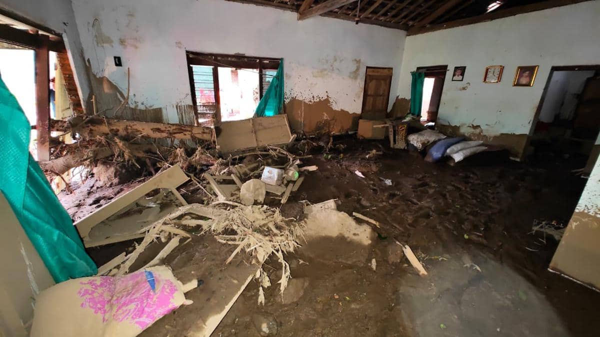 Bencana tanah longsor di Desa Tempur, Kecamatan Keling, Kabupaten Jepara, Jawa Tengah. (Dok. BNPB)