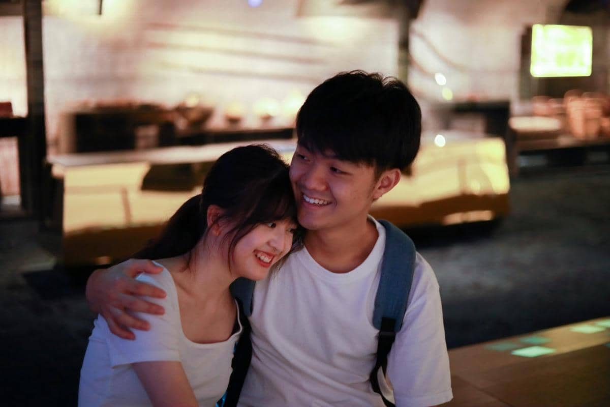 Ilustrasi pasangan (unsplash.com/Photo by duanyi wu)