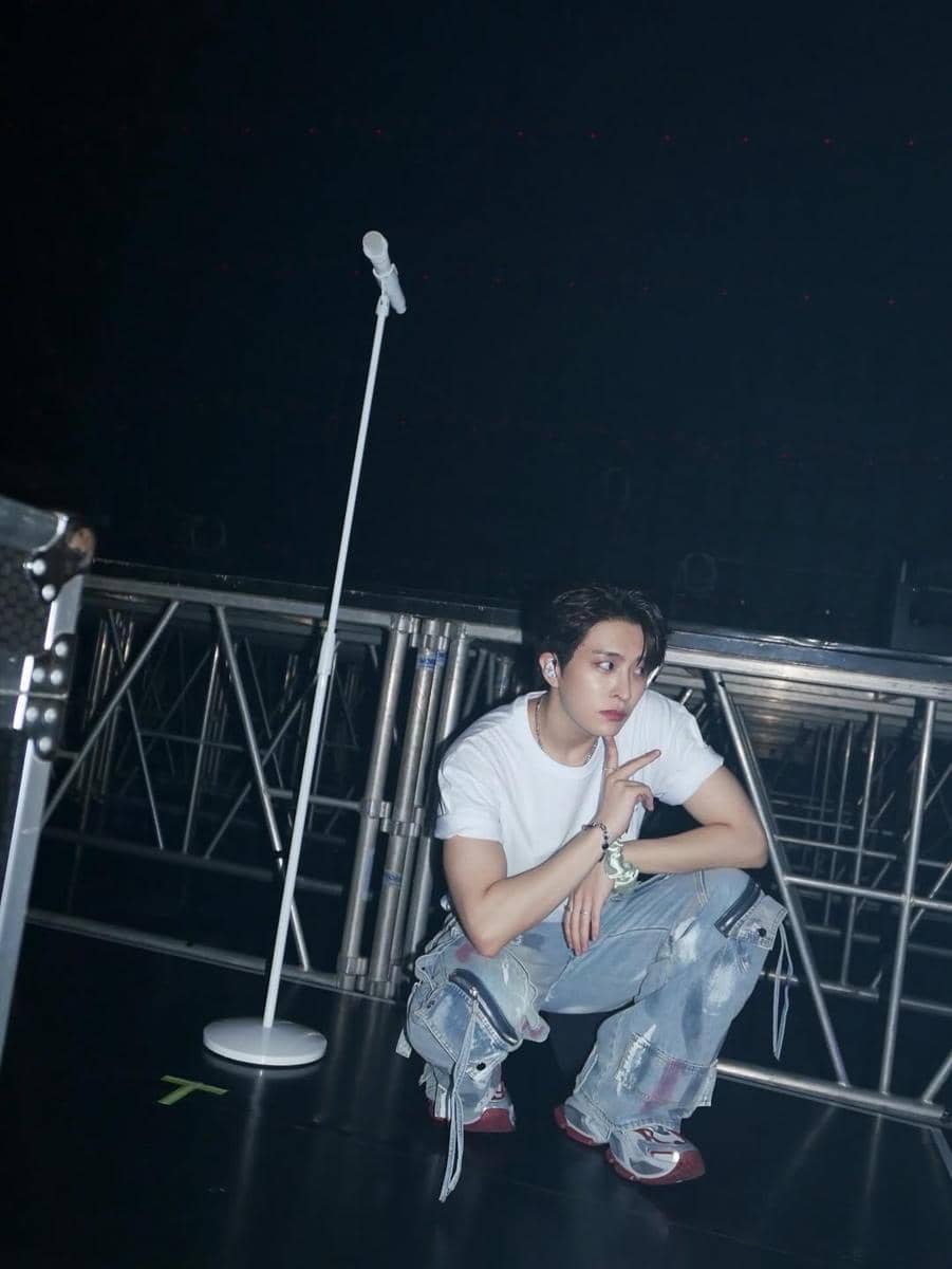 Outfit street style ala Youngjae GOT7