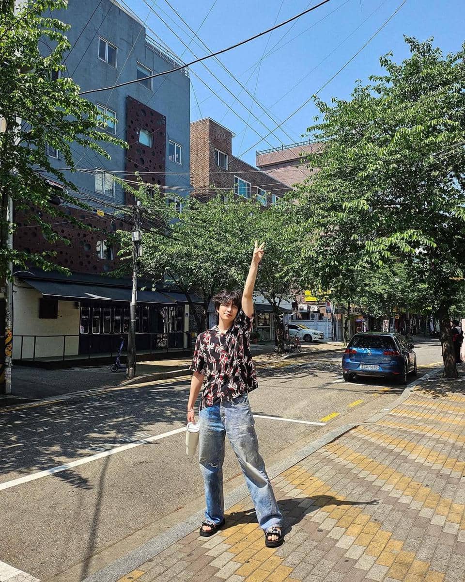 Gaya ala Youngjae GOT7