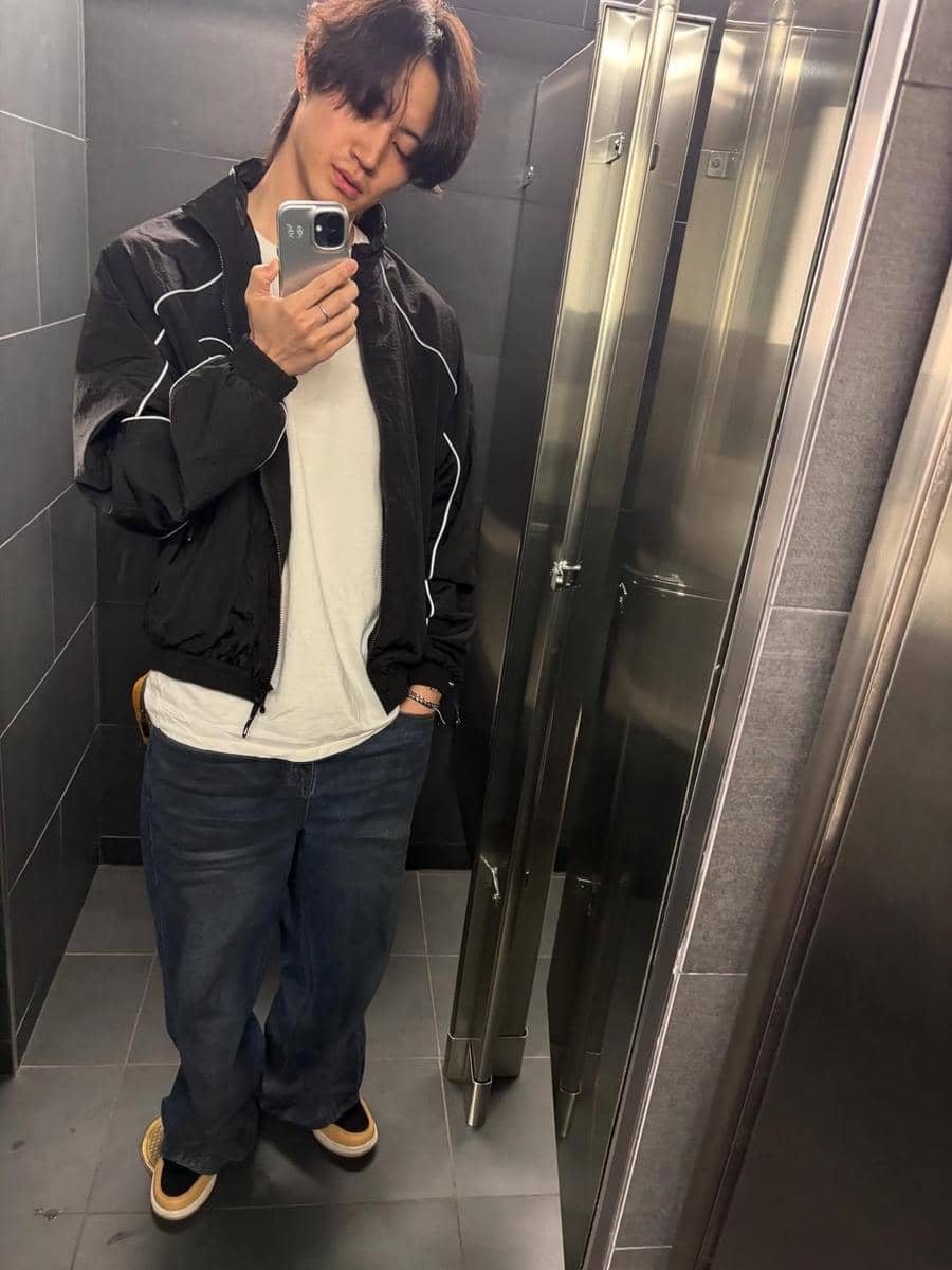 Gaya layering ala Jay B GOT7