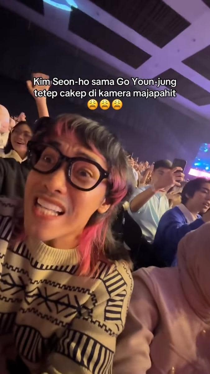 artis di fan meeting Can This Love Be Translated? (instagram.com/bondol.jpg)