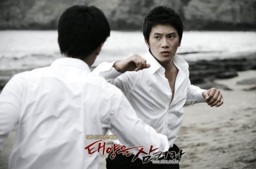 Ji Sung di drama Swallow the Sun