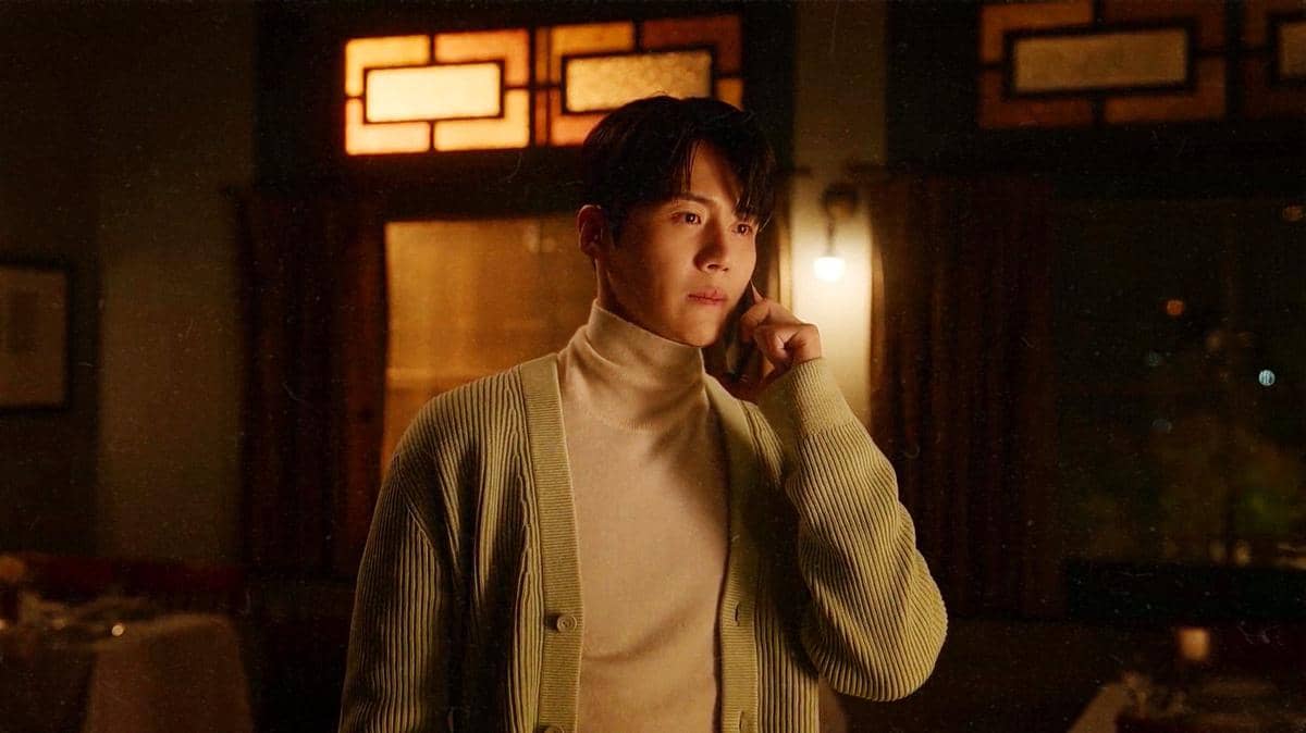 Kim Seon Ho di Can This Love Be Translated? 