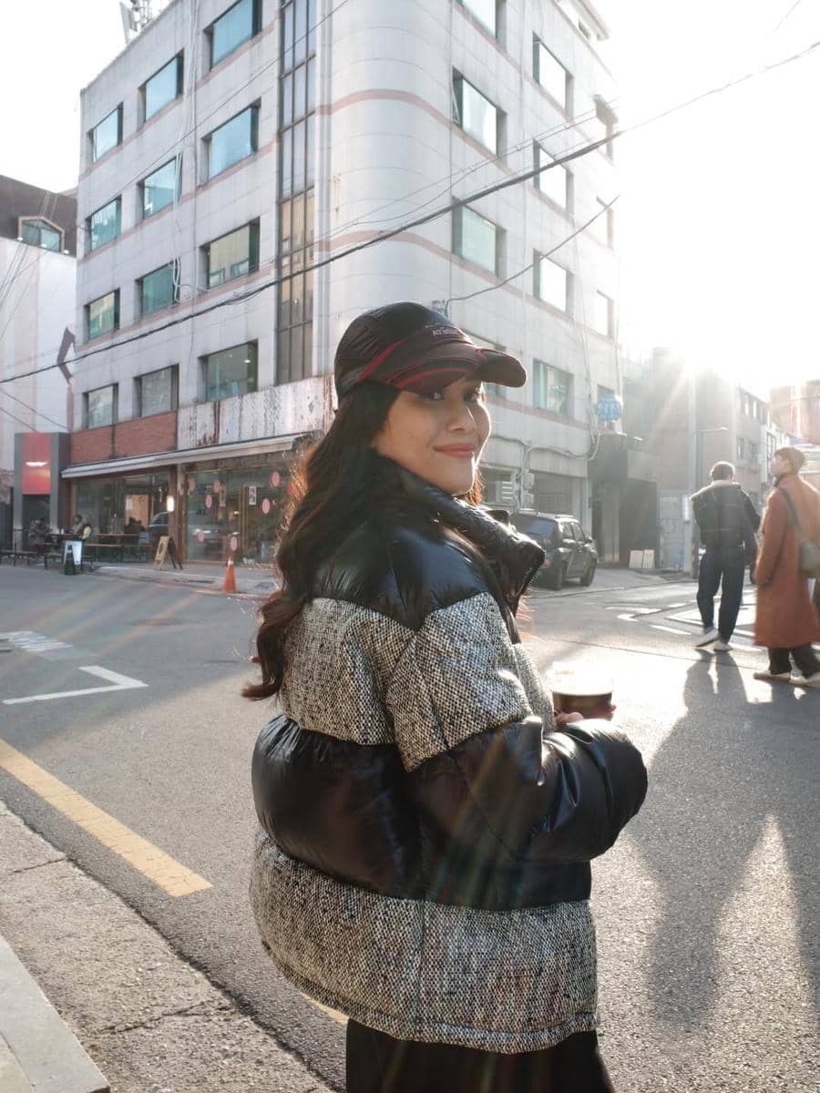 Keluarga Gya Sadiqah liburan awal tahun ke Korea Selatan.